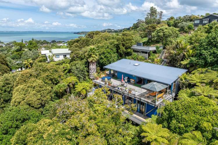 8 Beresford Avenue Surfdale_21