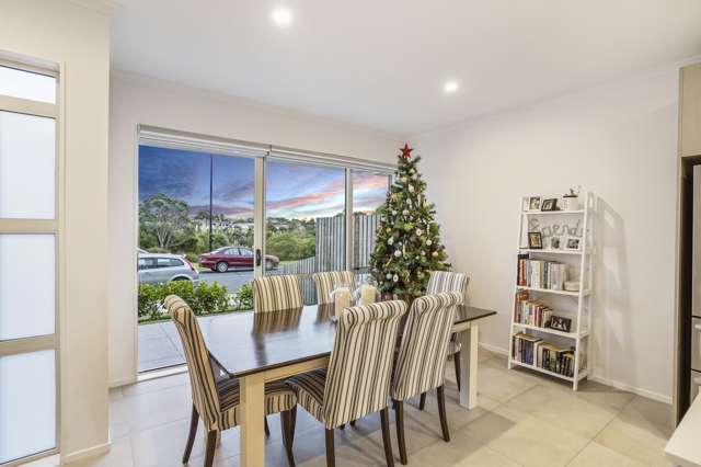 4 Couldrey Crescent Red Beach_1