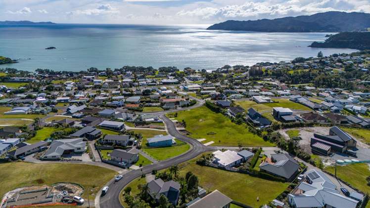 17 Midgard Road Coopers Beach_3