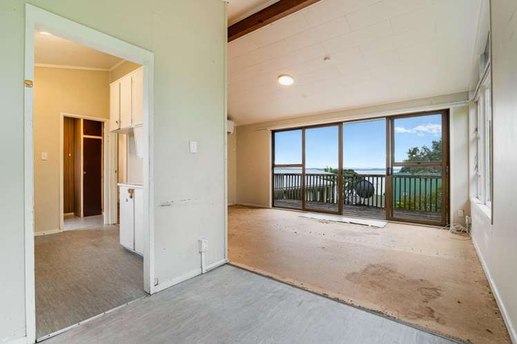 40 Pacific Parade Army Bay_7