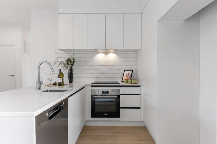 12/53 Drake Street Howick_6