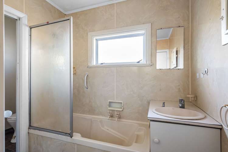 86 Parkers Road Tahunanui_14