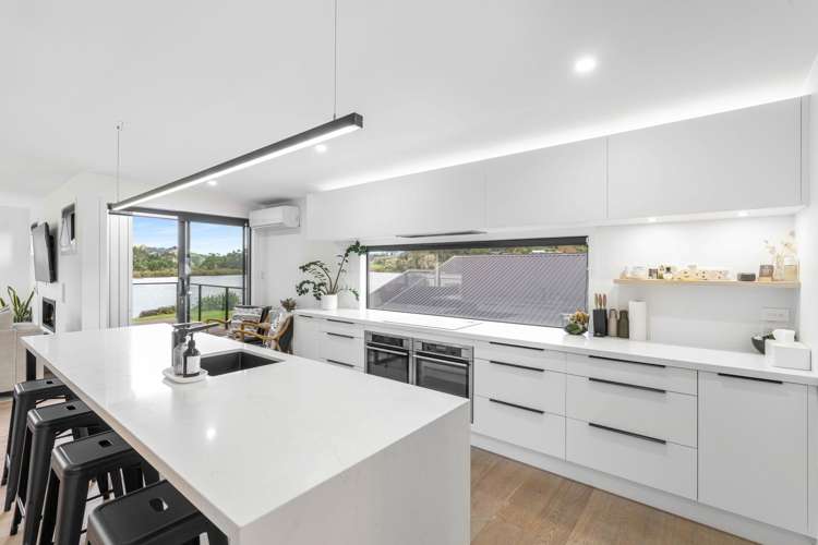 18 Admiral Drive Cooks Beach_11