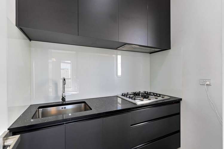 8 Makura Road Long Bay_10