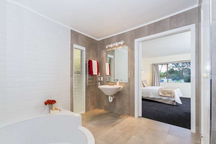 16 Cezanne Place New Lynn_7