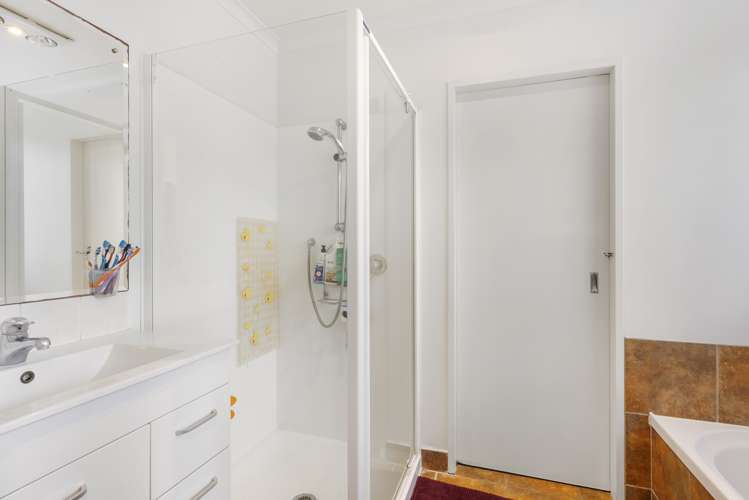 19 Marblewood Grove Pukekohe_10