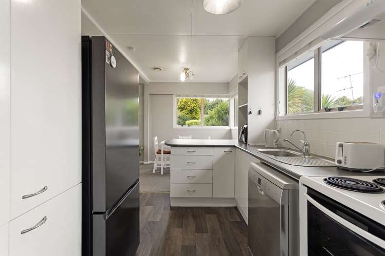 16 Fiona Place Dinsdale_5