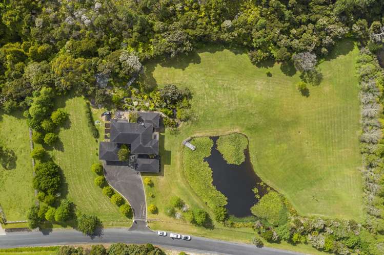 60 James Paige Lane Riverhead_18