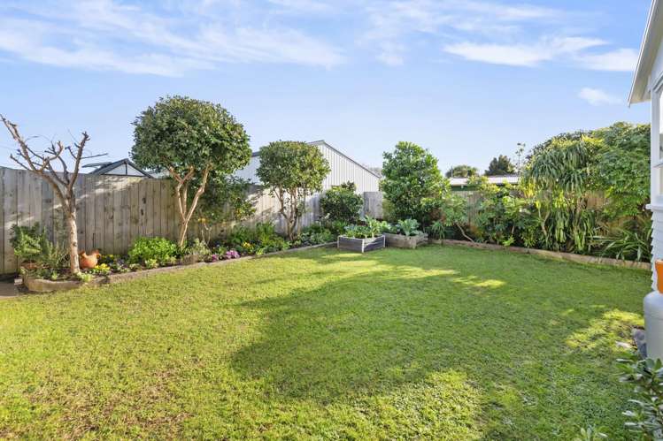 1/6 Titoki Avenue Mangere Bridge_23