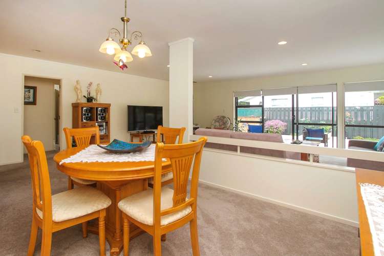 2/41 Shakespeare Road Milford_6