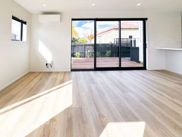 6/10 Surrey Street 1477_4