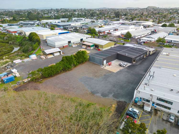 77 Ben Lomond Crescent Pakuranga Heights_7