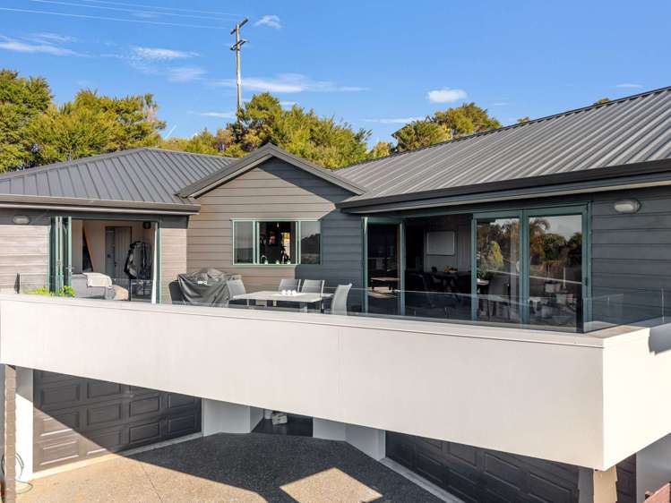 111 Pacific View Drive Whangamata_3