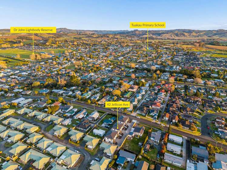 2/42 Jellicoe Avenue Tuakau_32