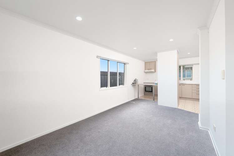 1/49 Henderson Valley Road Henderson_19