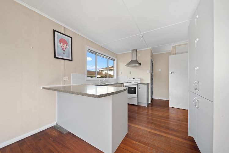 15 Hillcrest Street Solway_3