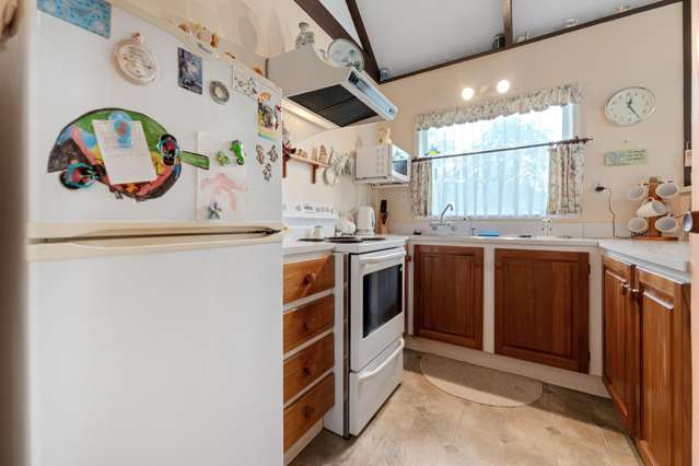 11b Honey Place Manurewa_4