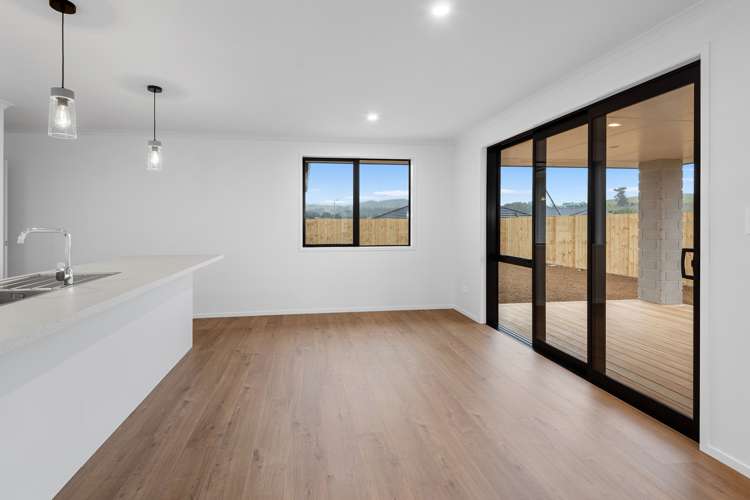 14 Cascade Crescent Tikipunga_5