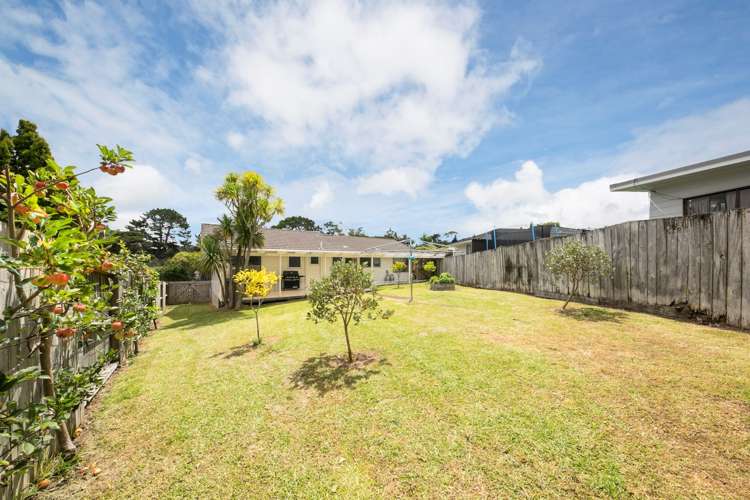 26 Onedin Place Titirangi_8