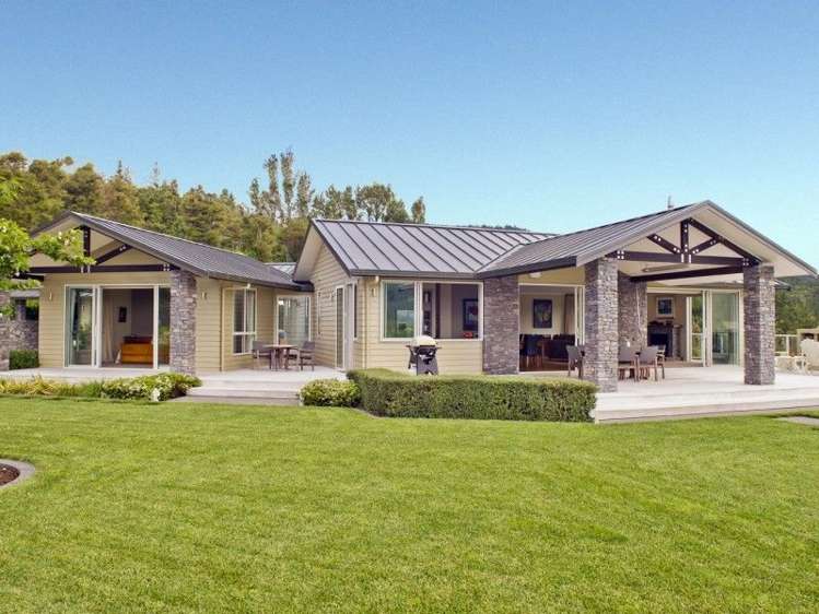 462 Hikuai Settlement Road Hikuai_24