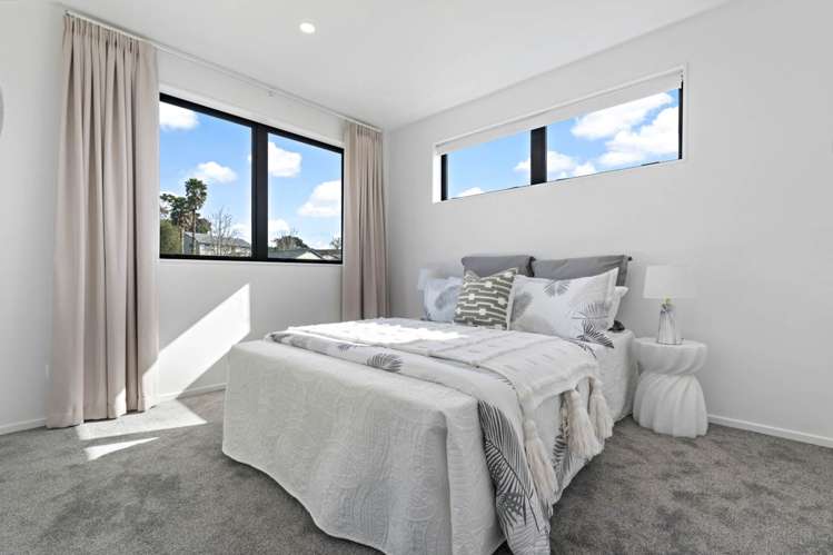 1/6 Landsdale Place Massey_9