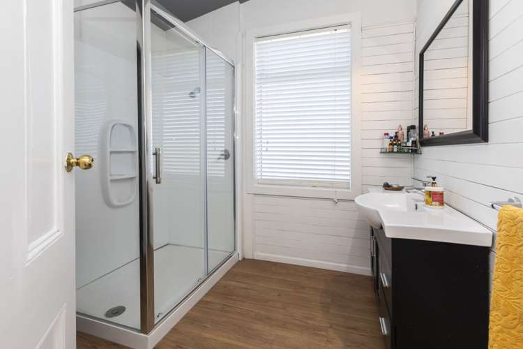 74 Ranfurly Street Saint Albans_15