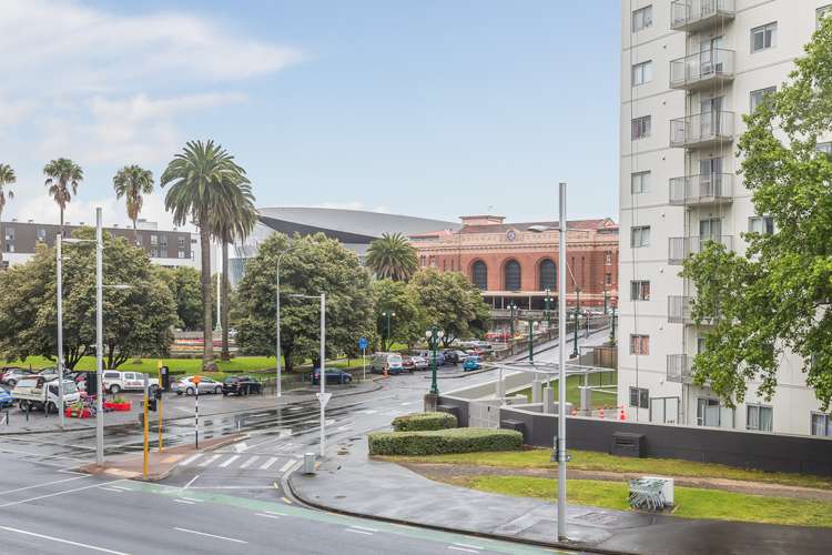 314/133 Beach Road Auckland Central_14