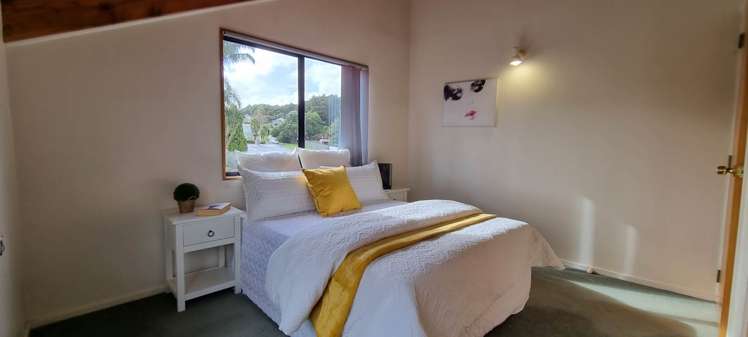 2/6 Eugenia Rise Totara Heights_12