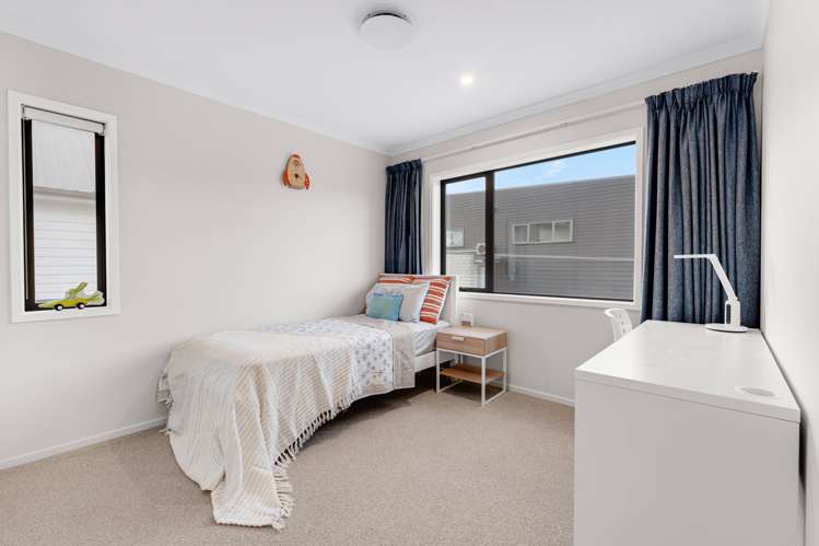 34 Bomb Point Drive Hobsonville_10