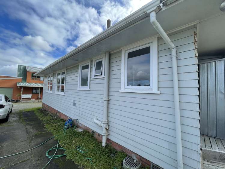 12 Fairdene Avenue Henderson_10