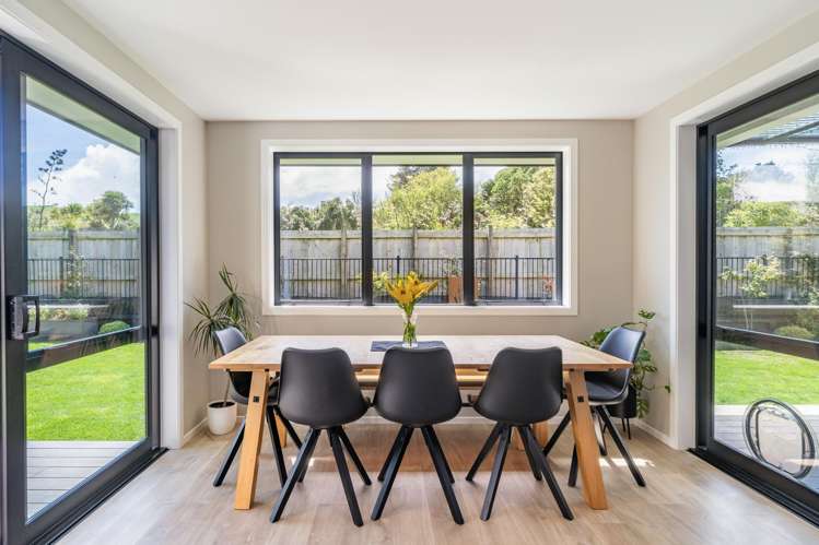 355 Grays Road Pāuatahanui_5