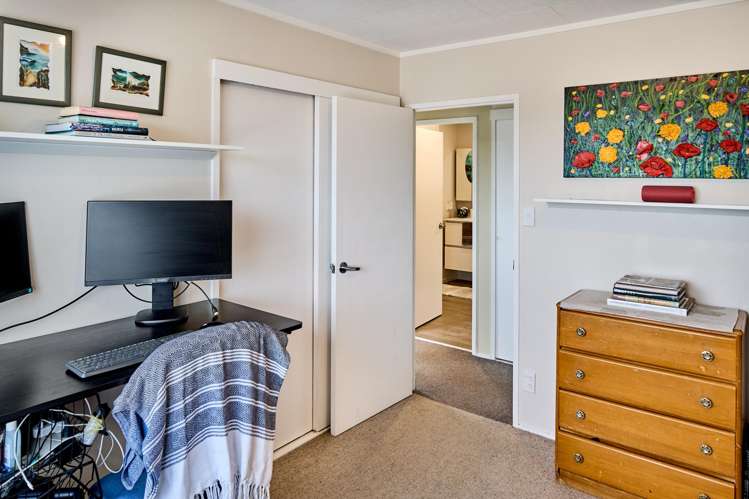 1/13 Eskdale Road Papakowhai_13
