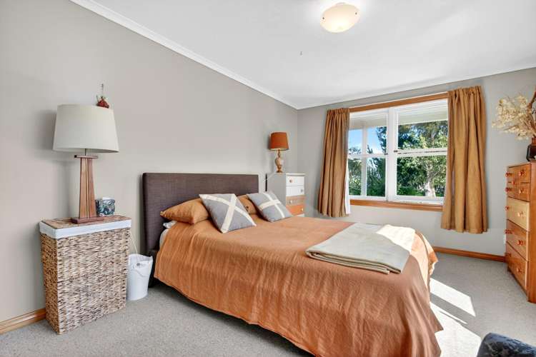 32 Murphys Line Featherston_19