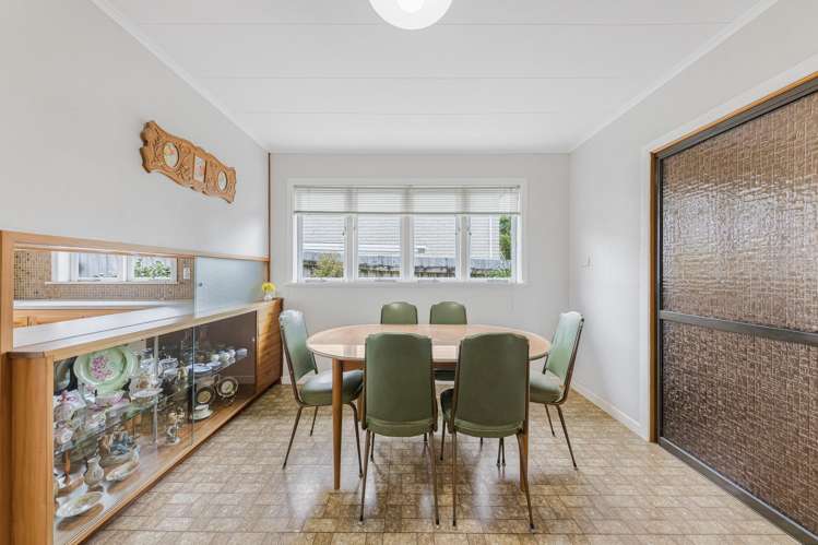 5 Valron Road Te Atatu South_28