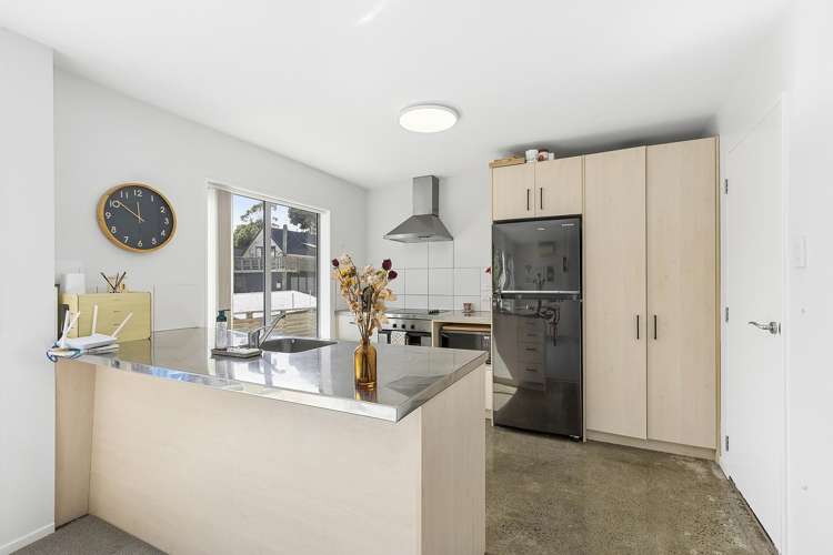 24A Kellsmere Crescent Island Bay_3