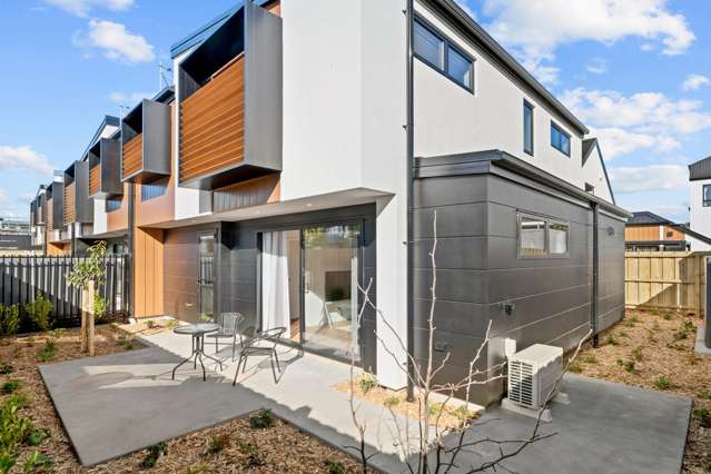 12/130 Holly Road St Albans_1