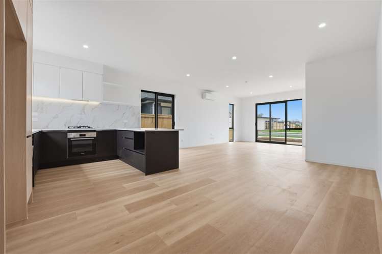 8 Kakano Street_3