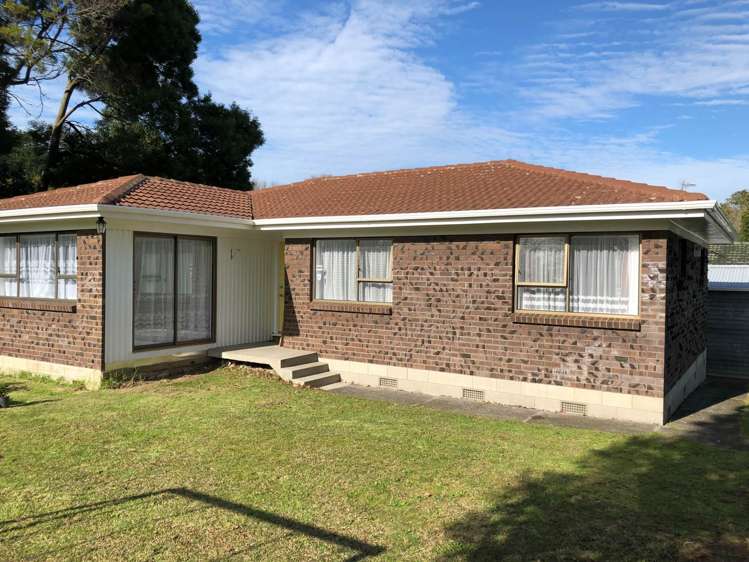 2 Redcrest Avenue_0