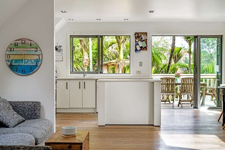 96 Motutara Road Muriwai_5