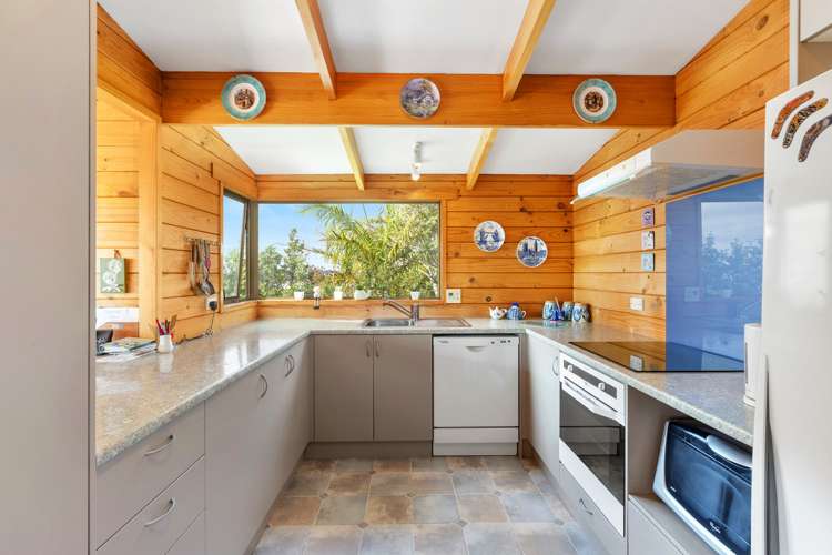 37 Merehai Place Snells Beach_5