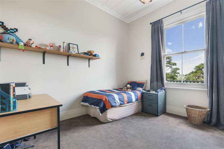 149 Whangaparaoa Road Red Beach_16