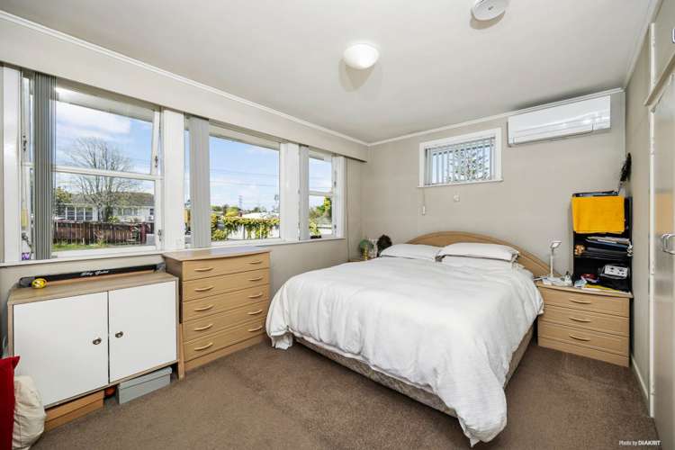 19 Boundary Road Blockhouse Bay_7
