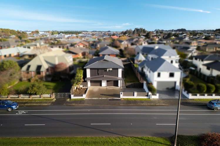 708 Queens Drive Waikiwi_32