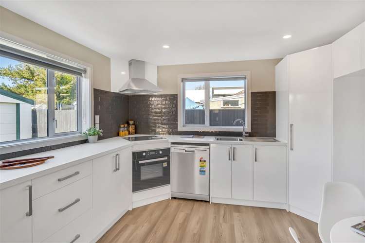 32 Leyden Street Phillipstown_5