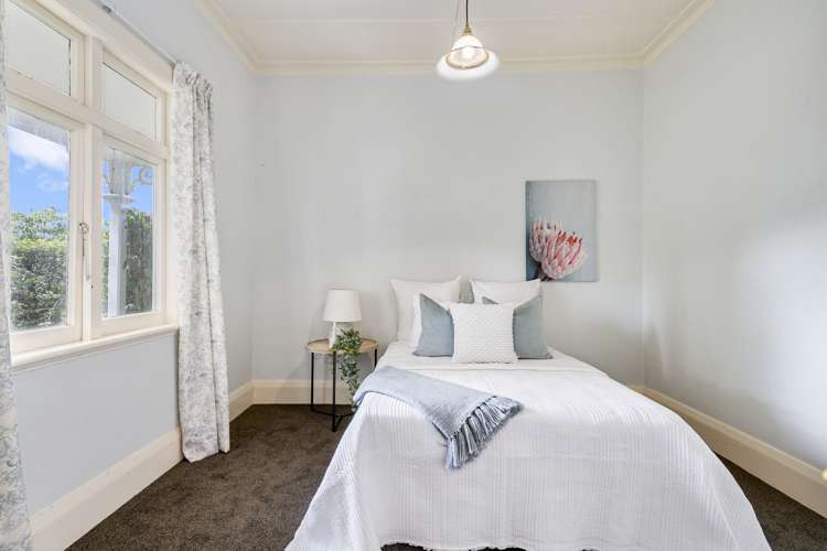 90 Cemetery Road Sanson_7