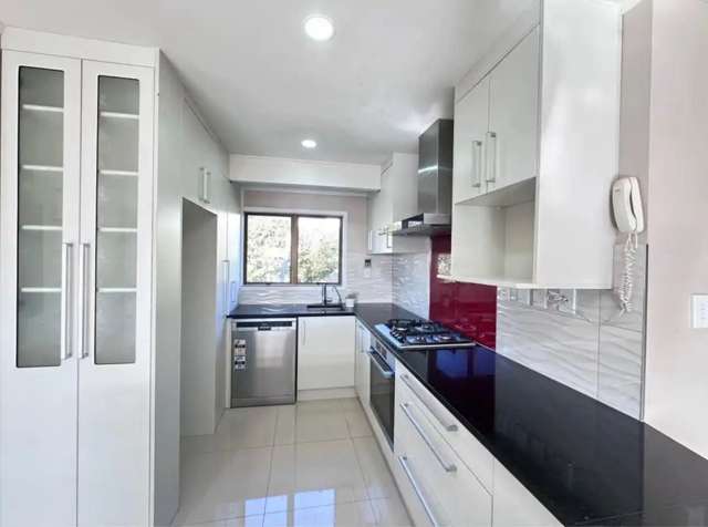2/23 Diorella Drive Clover Park_3