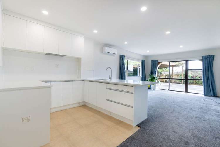 16 Trevone Place Forrest Hill_16