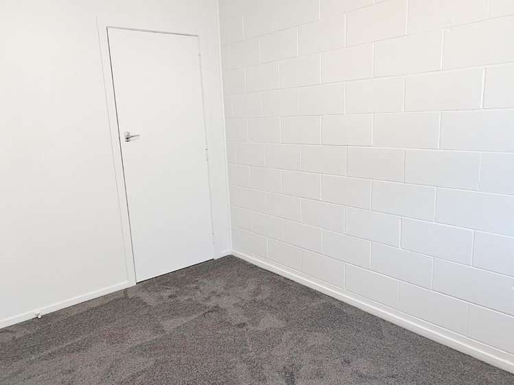 234 Williams Street 11385_6