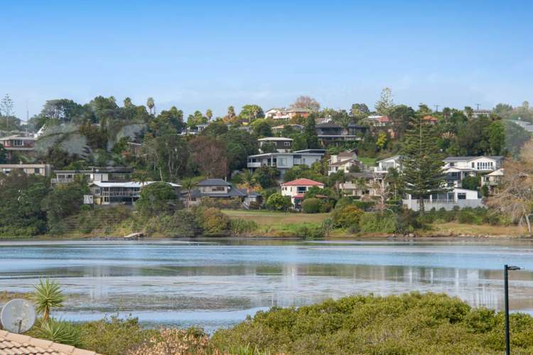 38 Settlers Grove Orewa_27