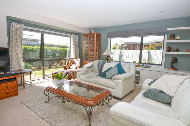 71 Ashmore Park Road Carterton_7